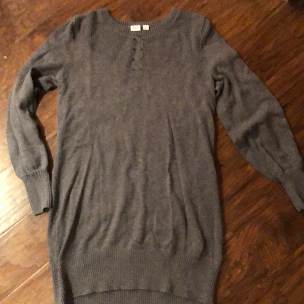 GAP maternity sweater